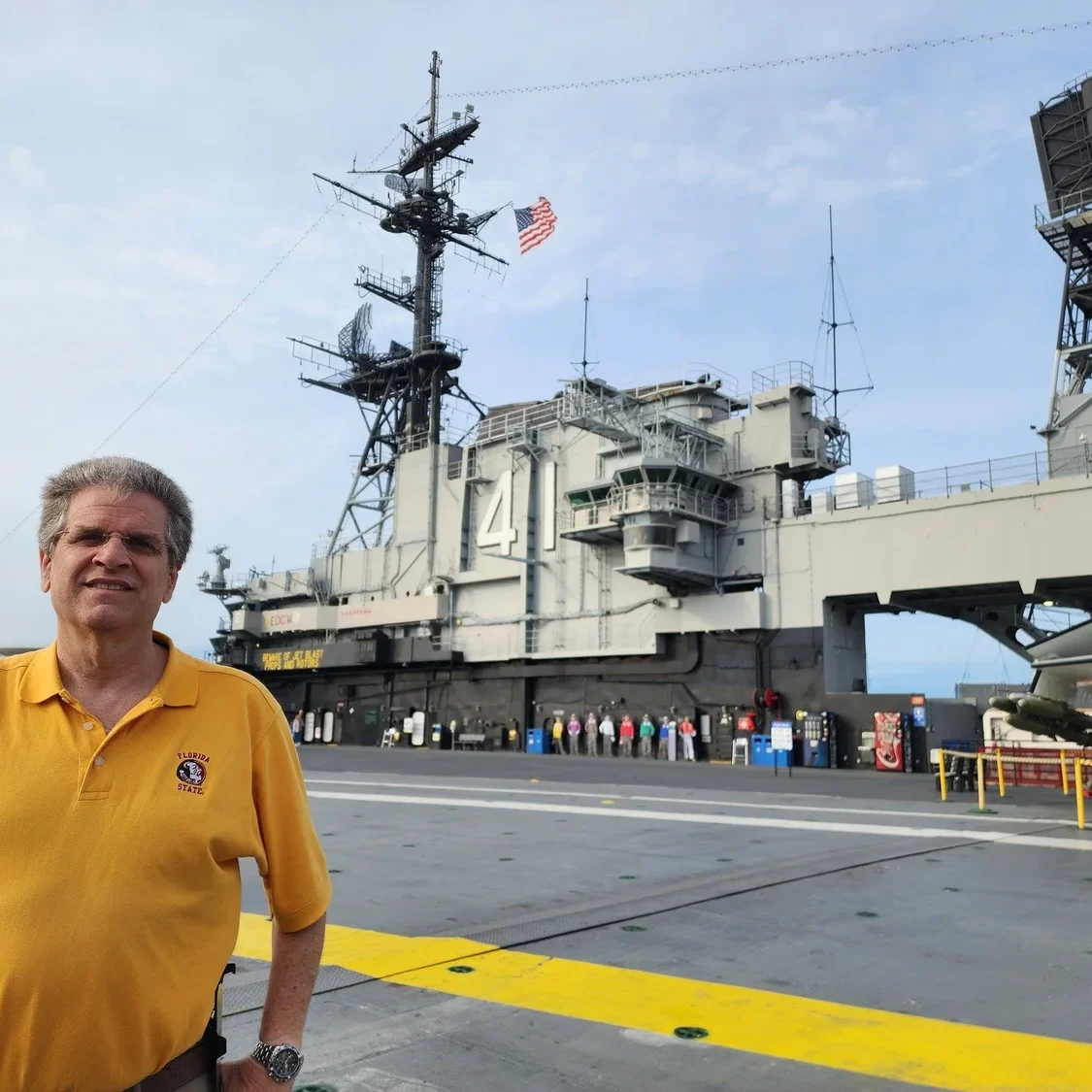 USS+Midway+Mike+pic